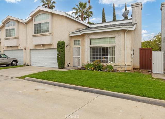 Property at 11965 Terra Bella St #17, Sylmar, CA 91342, 3 beds, 3 baths