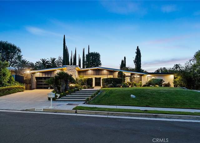 Property at 18839 La Amistad Pl, Tarzana, CA 91356, 4 beds, 5 baths