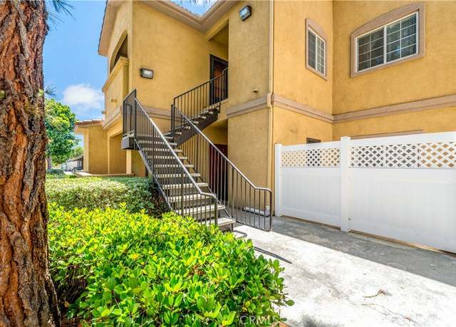 Property at 41410 Juniper St #712, Murrieta, CA 92562, 2 beds, 2 baths