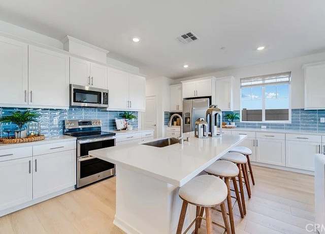 Property at 27375 Cowbell Ct, Menifee, CA 92586, 4 beds, 2 baths
