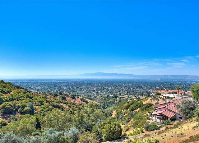 Property at 700 Via Santa Catarina, Claremont, CA 91711, 4 beds, 3.5 baths
