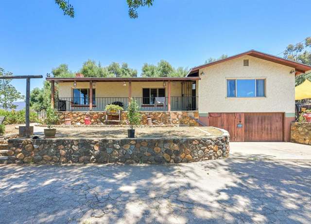Property at 1831 Green Acres Dr, Alpine, CA 91901, 3 beds, 2 baths