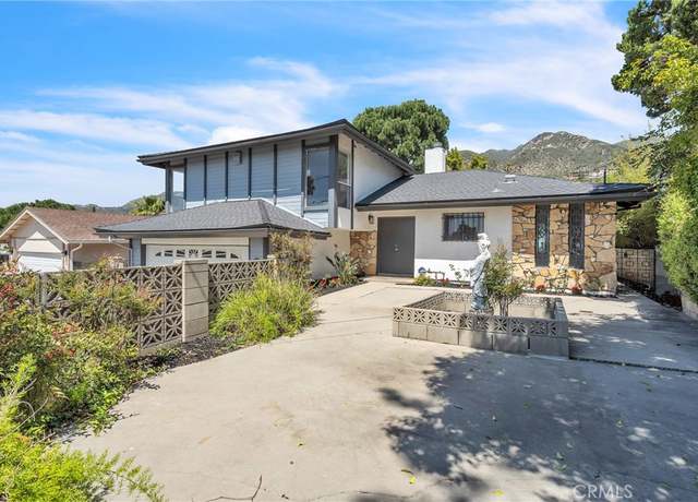 Property at 13401 Egbert St, Sylmar, CA 91342, 3 beds, 2.5 baths