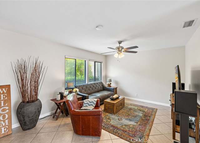 Property at 2870 N Cottonwood St, Unit 2, Orange, CA 92865, 3 beds, 1.5 baths