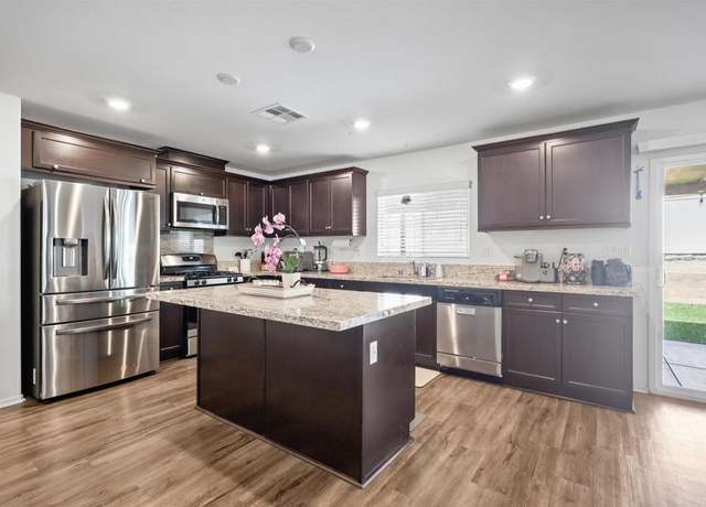 Property at 10459 Nighthawk Ct, Moreno Valley, CA 92557, 4 beds, 3 baths