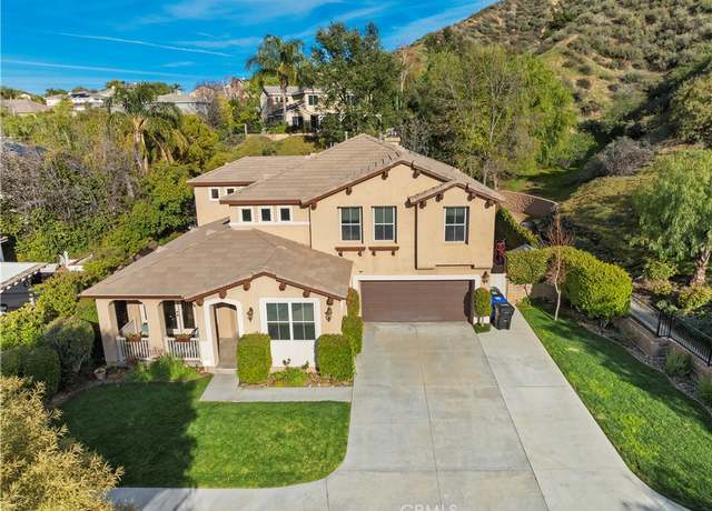 Property at 22136 Crestline Trl, Saugus, CA 91390, 5 beds, 3 baths