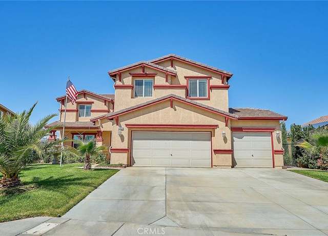 Property at 43521 Blossom Dr, Lancaster, CA 93536, 4 beds, 3 baths