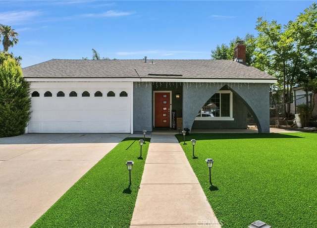 Property at 2393 Mesquite Ln, Corona, CA 92882, 4 beds, 2 baths