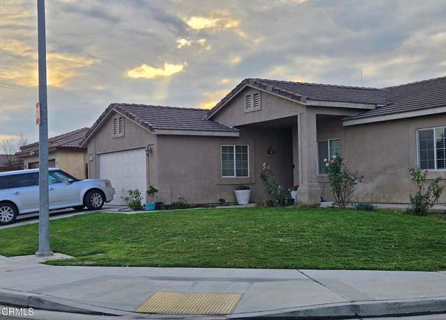 Property at 5501 Mar Grande Dr, Bakersfield, CA 93307, 4 beds, 2 baths