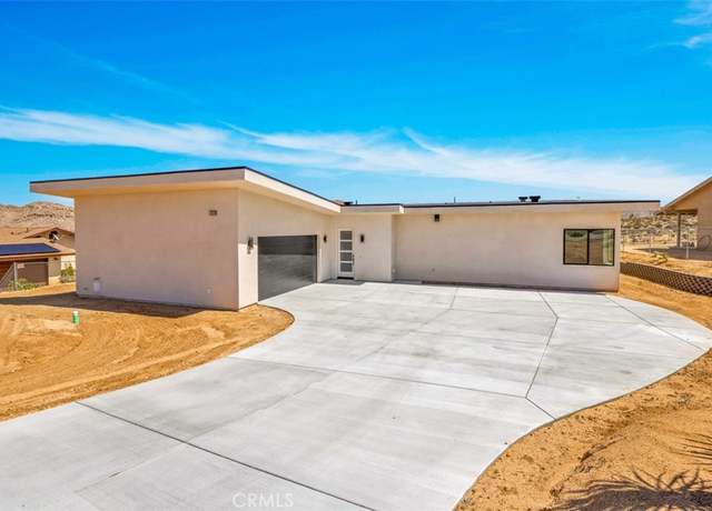 Property at 7835 Elwood St, Joshua Tree, CA 92252, 3 beds, 2 baths