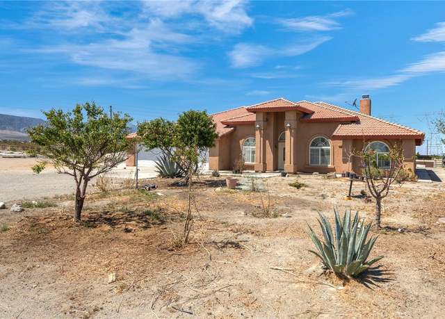 Property at 13724 Arena Rd, Pinon Hills, CA 92372, 6 beds, 3 baths