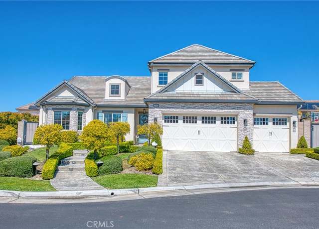 Property at 11870 N Ridgeway Dr, Fresno, CA 93730, 4 beds, 3 baths