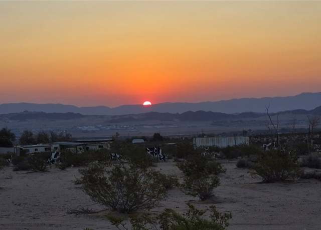 Property at 3052 Desert Flower Ave, 29 Palms, CA 92277, 1 bed, 1 bath