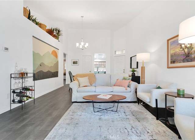 Property at 19191 Palo Verde Dr, Apple Valley, CA 92308, 2 beds, 2 baths