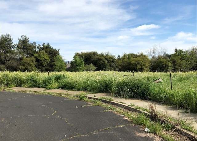 Property at 77 Paula Ct, Oroville, CA 95965