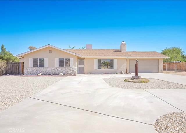 Property at 21211 VALENCIA St, Apple Valley, CA 92308, 3 beds, 2 baths