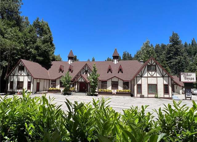 Property at 800 Arrowhead Villa Rd, Lake Arrowhead, CA 92352, 3 beds, 4 baths