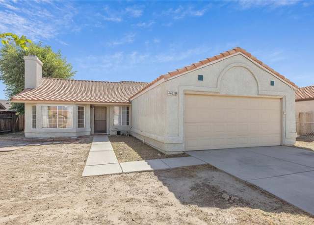 Property at 44628 26th St E, Lancaster, CA 93535, 4 beds, 2 baths