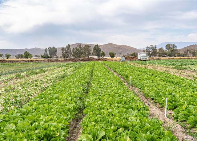 Property at 34250 Olive Ave, Winchester, CA 92596