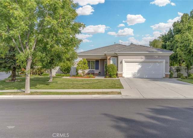 Property at 13519 Copper Crest Dr, Bakersfield, CA 93306, 2 beds, 2 baths