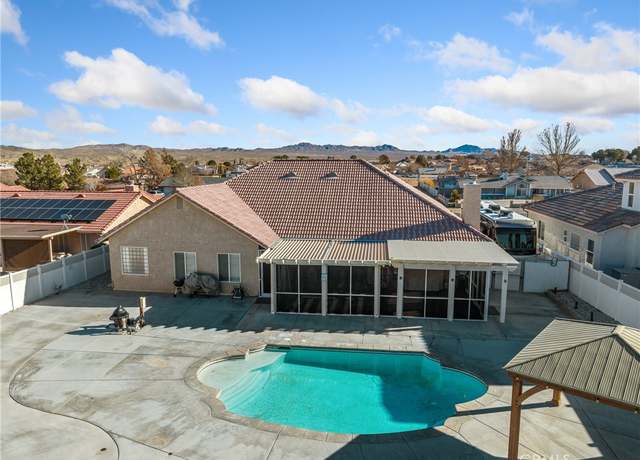 Property at 14096 Branding Iron Dr, Helendale, CA 92342, 4 beds, 2.5 baths