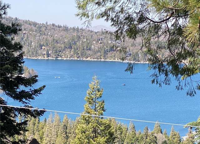 Property at 534 Dover Ct, Lake Arrowhead, CA 92352, 4 beds, 3 baths