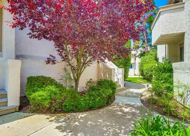 Property at 8470 Via Sonoma #31, La Jolla, CA 92037, 2 beds, 2.5 baths