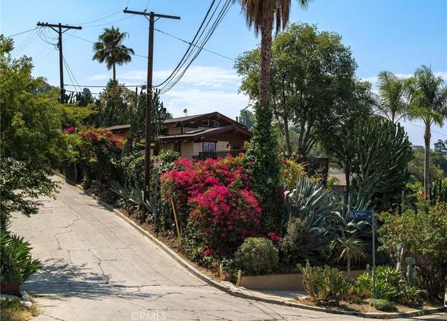 Property at 3950 De Longpre Ave, Los Angeles, CA 90027, 2 beds, 1 bath
