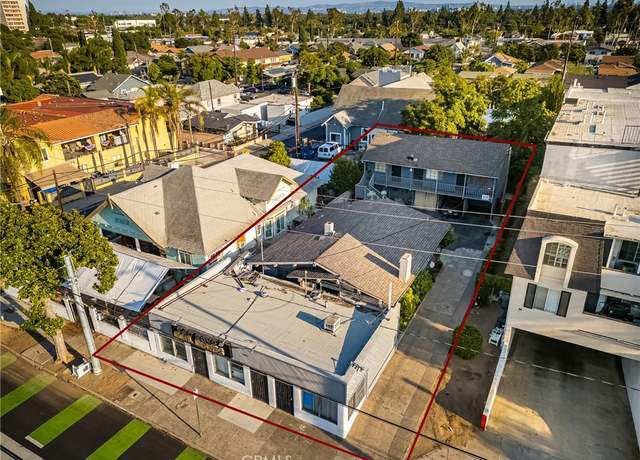 Property at 1106 W Santa Ana Blvd, Santa Ana, CA 92703, 5 beds, 4 baths