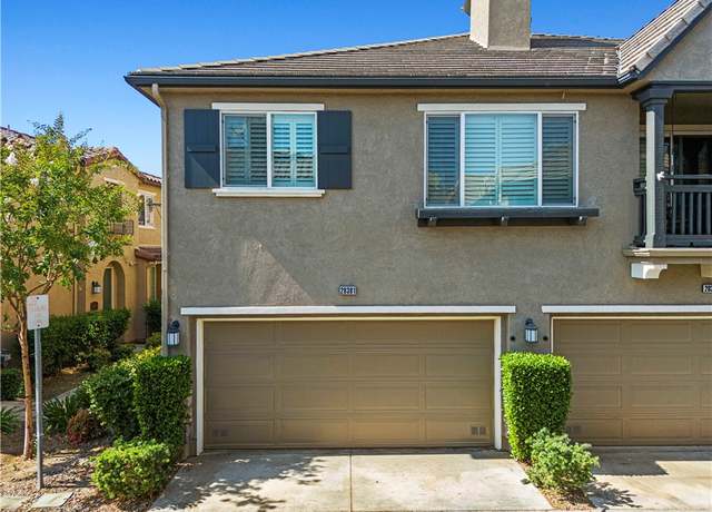 Property at 28381 Mirabelle Ln, Saugus, CA 91350, 3 beds, 3 baths