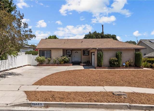 Property at 11440 Gothic Ave, Granada Hills, CA 91344, 5 beds, 3 baths