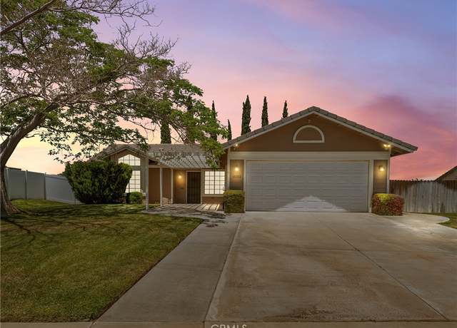 Property at 15152 Cromdale St, Hesperia, CA 92345, 2 beds, 2 baths