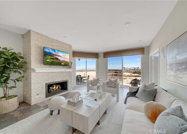 Property at 1319 E Balboa Blvd Blvd Unit C, Newport Beach, CA 92661, 3 beds, 3 baths