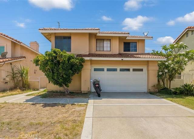 Property at 6544 Pacifica Ave, Fontana, CA 92336, 4 beds, 2.5 baths