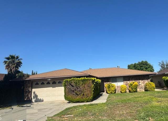 Property at 873 Kristin Ln, Hemet, CA 92545, 3 beds, 2 baths