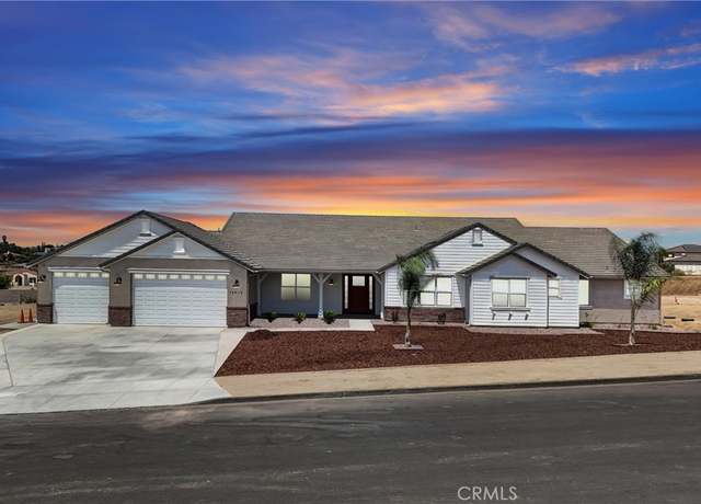 Property at 16618 Ginger Creek Dr, Riverside, CA 92504, 5 beds, 4.5 baths