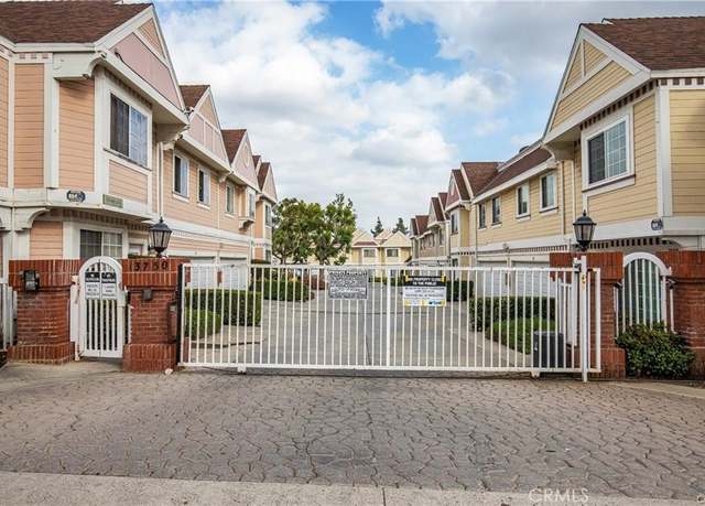 Property at 13750 Hubbard St #77, Sylmar, CA 91342, 2 beds, 2 baths