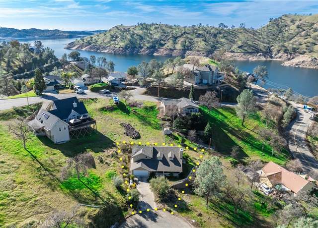Property at 28737 Sulphur Springs Rd, Friant, CA 93626, 3 beds, 2 baths