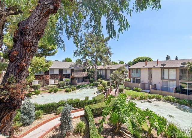 Property at 1044 Cabrillo Park Dr Unit G, Santa Ana, CA 92701, 2 beds, 1.5 baths