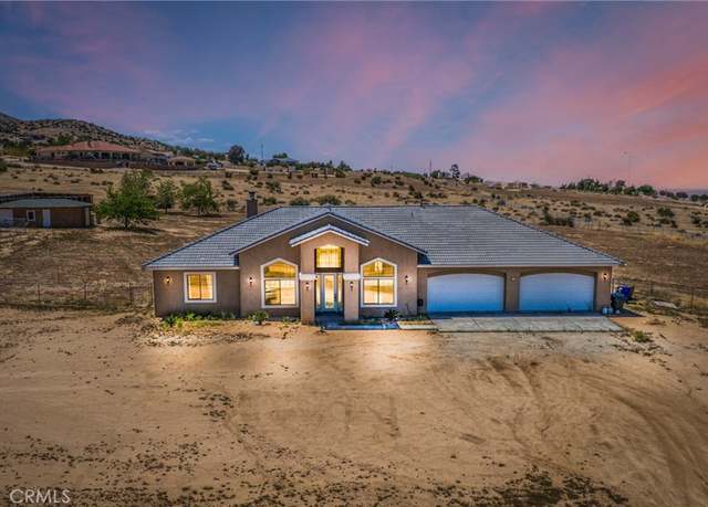 Property at 9170 Japatul Rd, Apple Valley, CA 92308, 3 beds, 2.5 baths