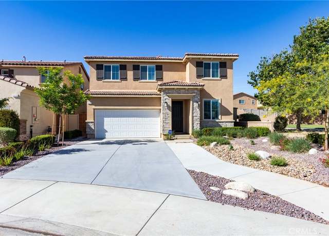Property at 13135 Upland Ct, Hesperia, CA 92344, 3 beds, 3 baths