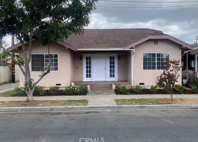 Property at 923 E 21st St, Long Beach, CA 90806, 6 beds, 3.5 baths