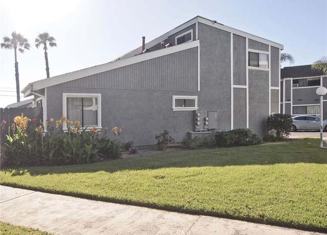 Property at 601 S Newhope St #5, Santa Ana, CA 92704, 2 beds, 1.5 baths