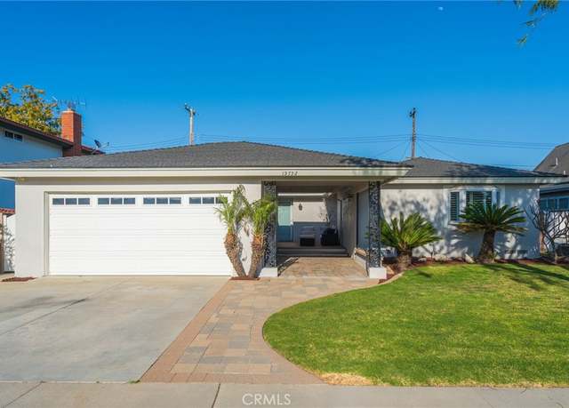 Property at 15752 Wicklow Ln, Huntington Beach, CA 92647, 4 beds, 2 baths