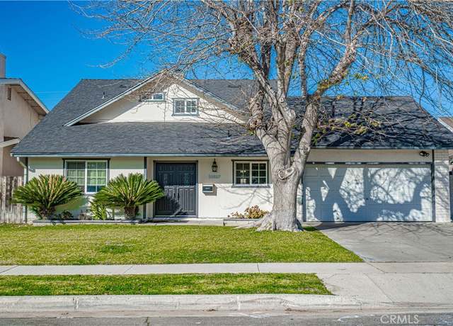 Property at 20827 Kingscrest Dr, Saugus, CA 91350, 4 beds, 2 baths