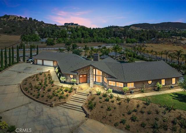 Property at 37789 Avenida La Cresta, Murrieta, CA 92562, 4 beds, 3.5 baths