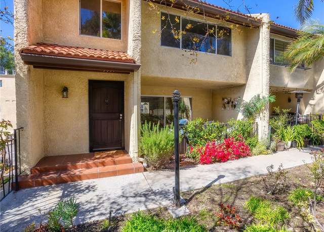 Property at 9531 Via Ricardo, Sun Valley, CA 91504, 4 beds, 3 baths