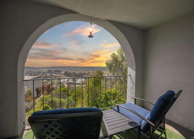 Property at 3612 Vista Bella #5, Oceanside, CA 92057, 2 beds, 2 baths