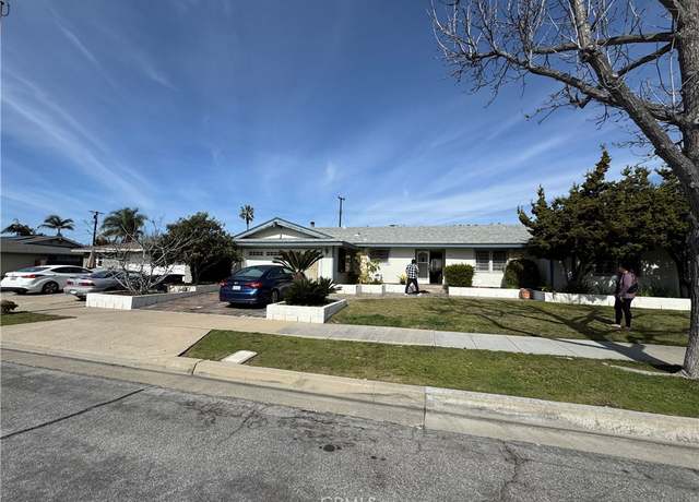 Property at 1041 E Grove Ave, Orange, CA 92865, 5 beds, 2.5 baths