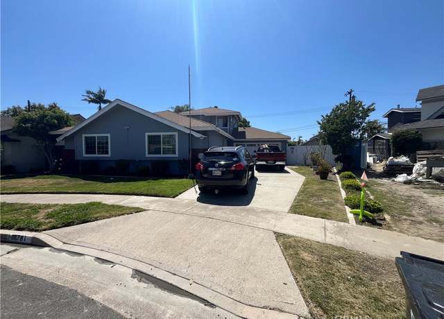 Property at 16781 Scotsdale Cir, Huntington Beach, CA 92647, 4 beds, 2 baths